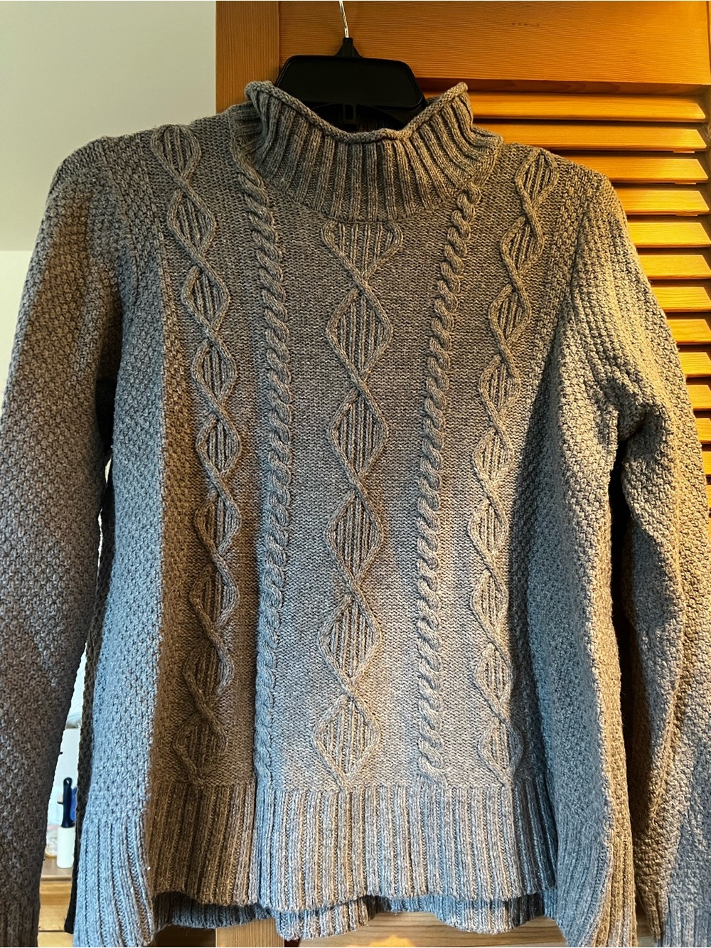 Kuhl Women's Gray Cable Knit Turtleneck Sweater